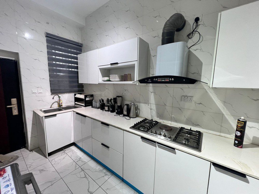 Creeklane Estate 14 Furnished 4-bedroom short let apartment with pool in creeklane estate osapa