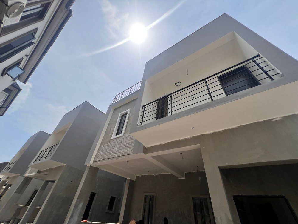 Royal Pine Estate, Orchid Road 1 4-bedroom detached houses for rent in royal pine estate lekki (7)