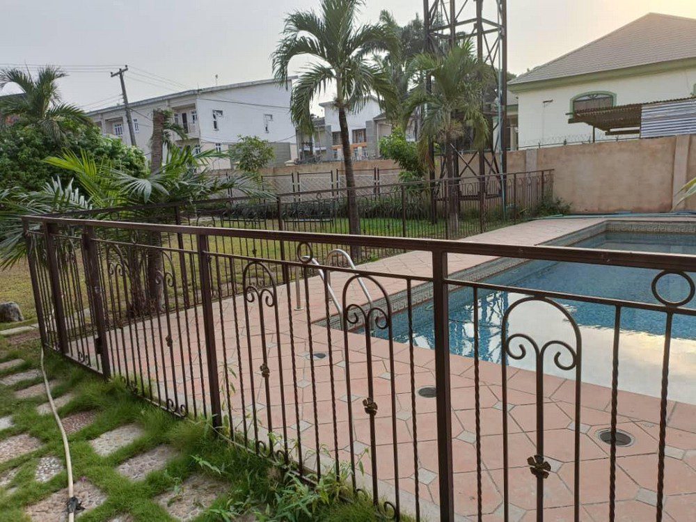 Ambassadorial 5-bedroom detached house with pool for sale in ikeja gra (5)