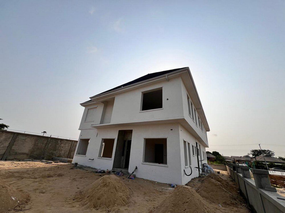 Smart 5-bedroom detached house with swimming pool and bq in northern foreshore estate, lagos (3)